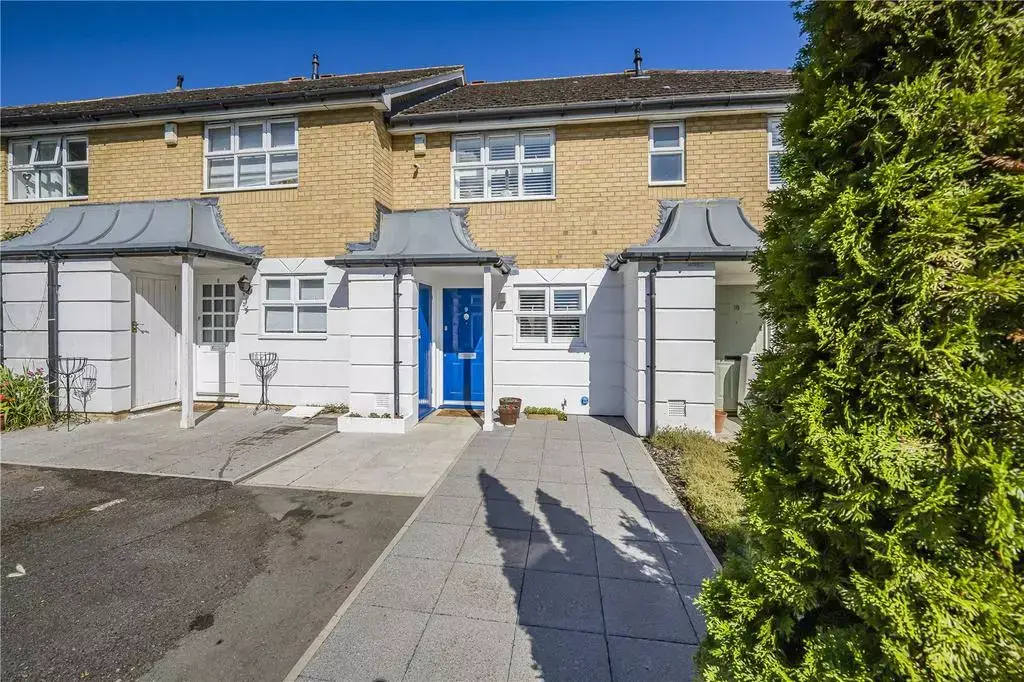 Looking in Isleworth?, undefined