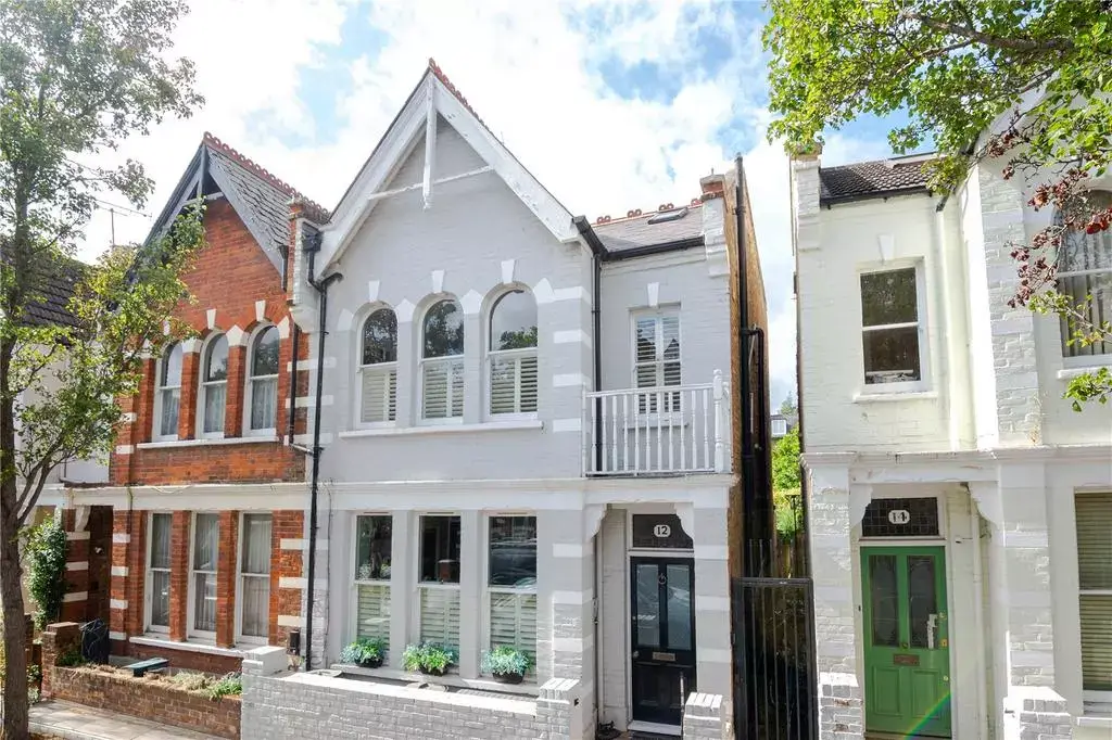 Looking in Twickenham?, undefined