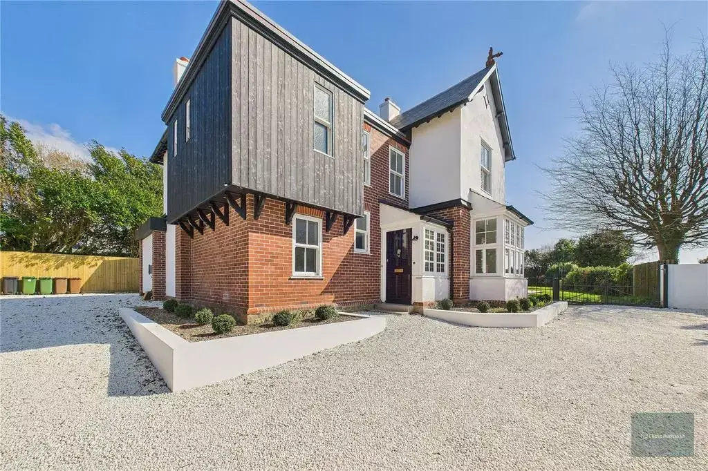 Looking in Plymouth?, undefined