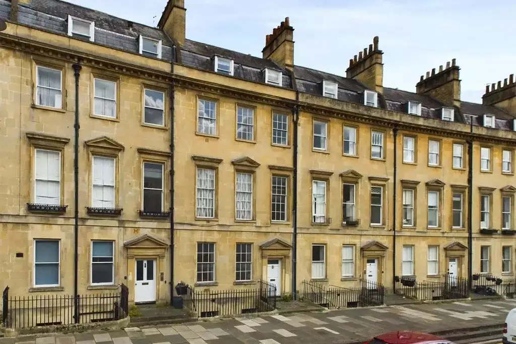 Looking in Bath?, undefined