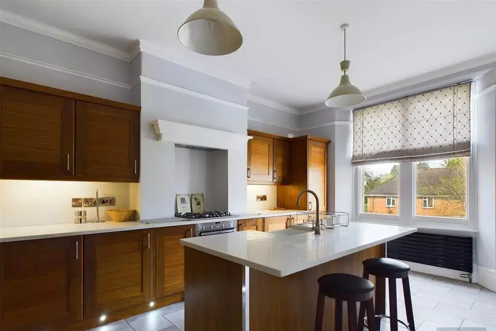 Looking in Clifton?, undefined