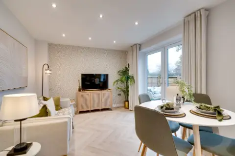 Looking to move to Kenilworth?, undefined