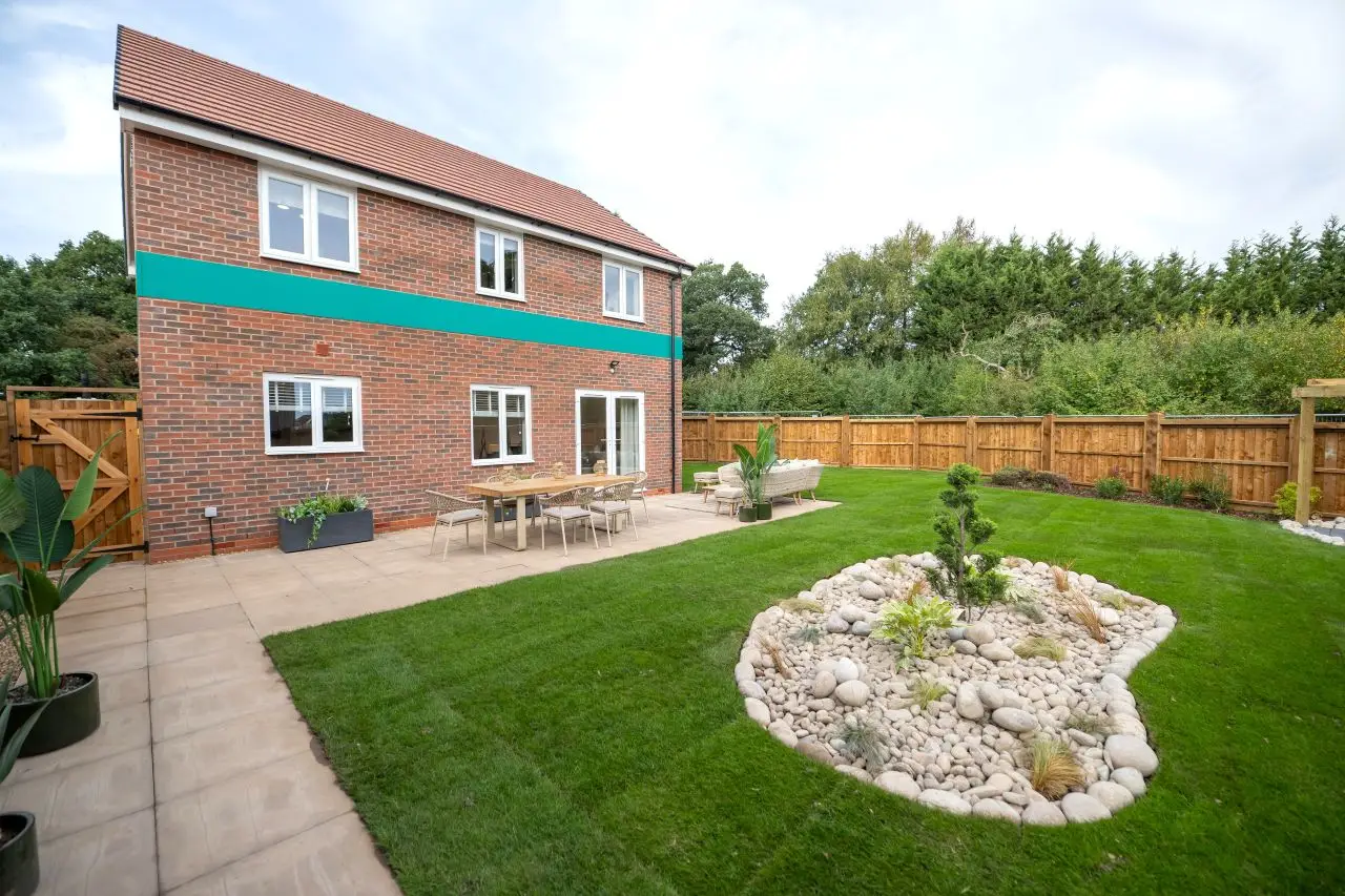 Tailored Christmas Incentives, undefined