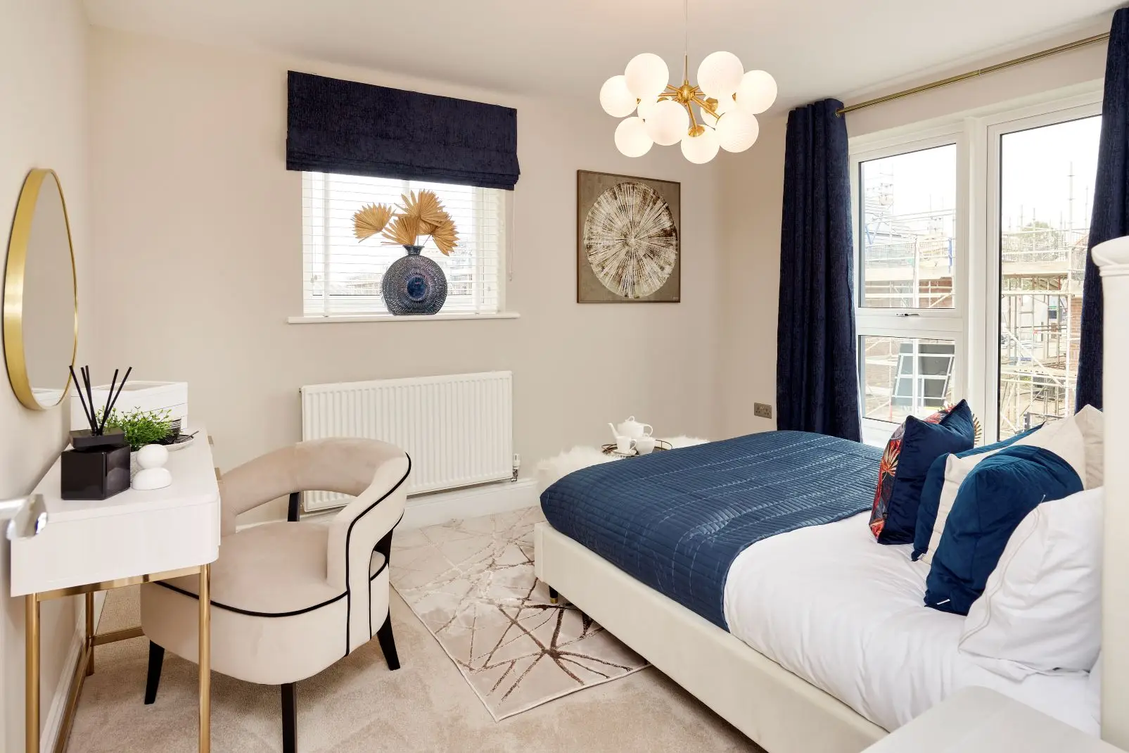 Discover Victoria Bay, undefined