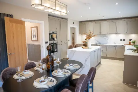 ★ Showhome Now open!, undefined