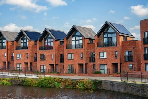 Frog Island, Leicester, LE3 5BY