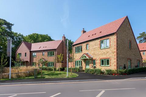 Bellway Homes - Perceval Grange, GU29 for sale, Bepton Road, Midhurst, GU29 9QX