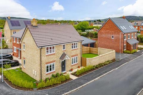 Wain Homes - Lister Gardens 2 for sale, Box Road, Cam, Dursley, GL11 5FB