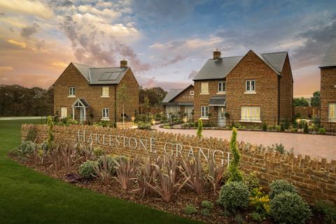 York Way, Northampton, NN5 7PZ