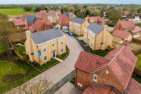 Hills Residential - Admirals Green for sale, Heckfords Road, Great Bentley, Great Bentley, Essex , CO7 8RS