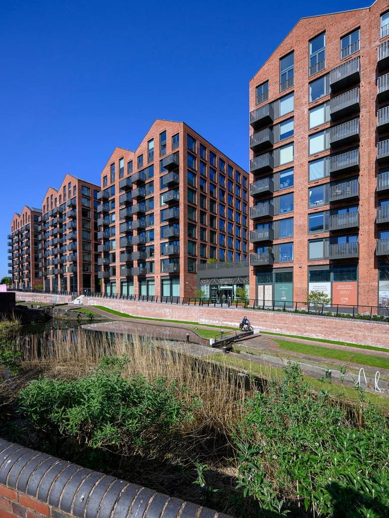 Plot 133, at Glasswater Locks, Birmingham, B4 7RQ - View 4
