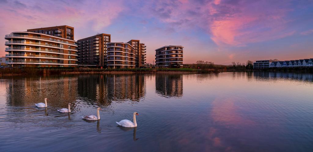 Apartment in Reading, Southcote - View 3