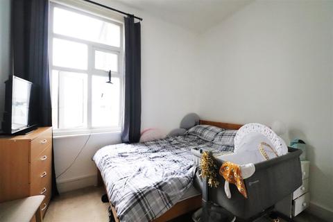 1 Abbey Road, Belvedere, DA17 5DF