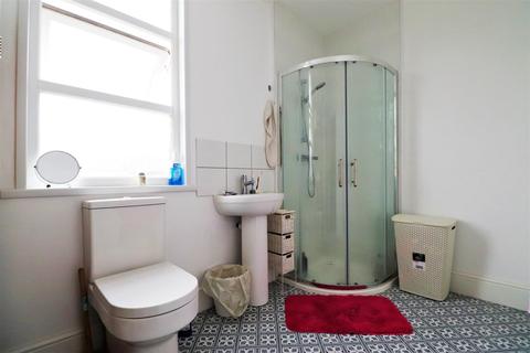 1 Abbey Road, Belvedere, DA17 5DF