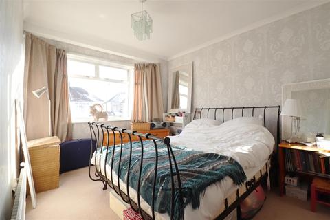 114 Belmont Road, Erith, DA8 1LD