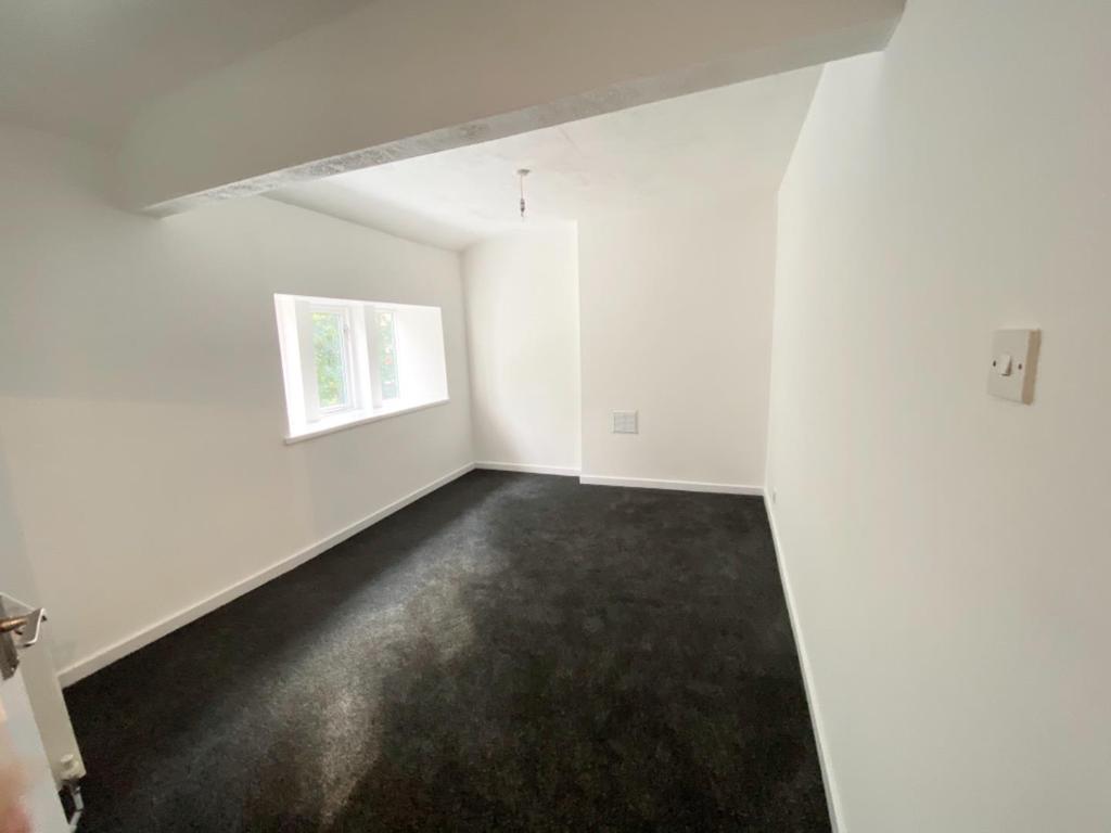 F7986754-B3 EE-44 F9-8024-9491 C5492 FA4.jpeg