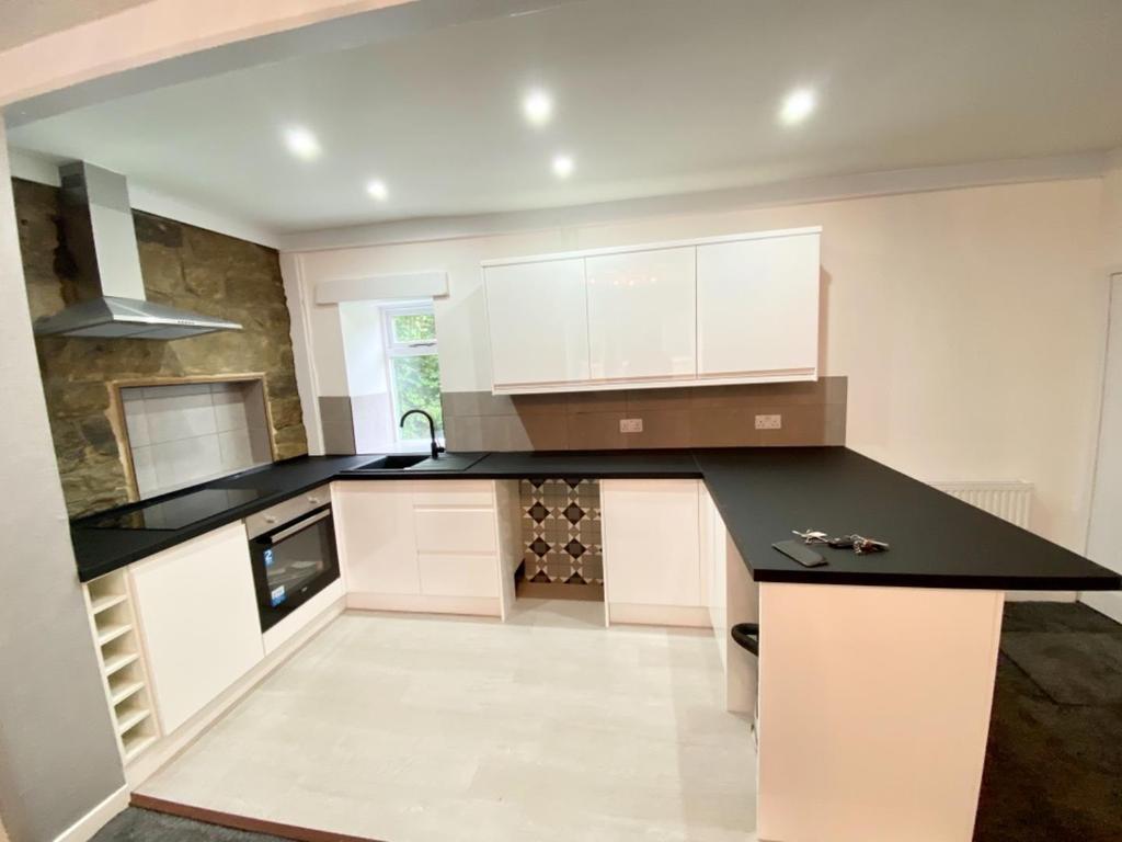 319 B2029-7 C98-4270-AE55-6 F42181 F1 AAC.jpeg