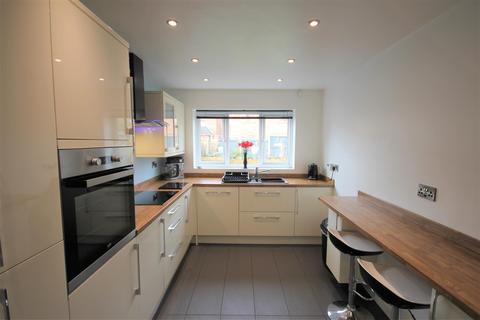 11 Dryden Way, Cheadle, Stoke-on-trent, ST10 1YE