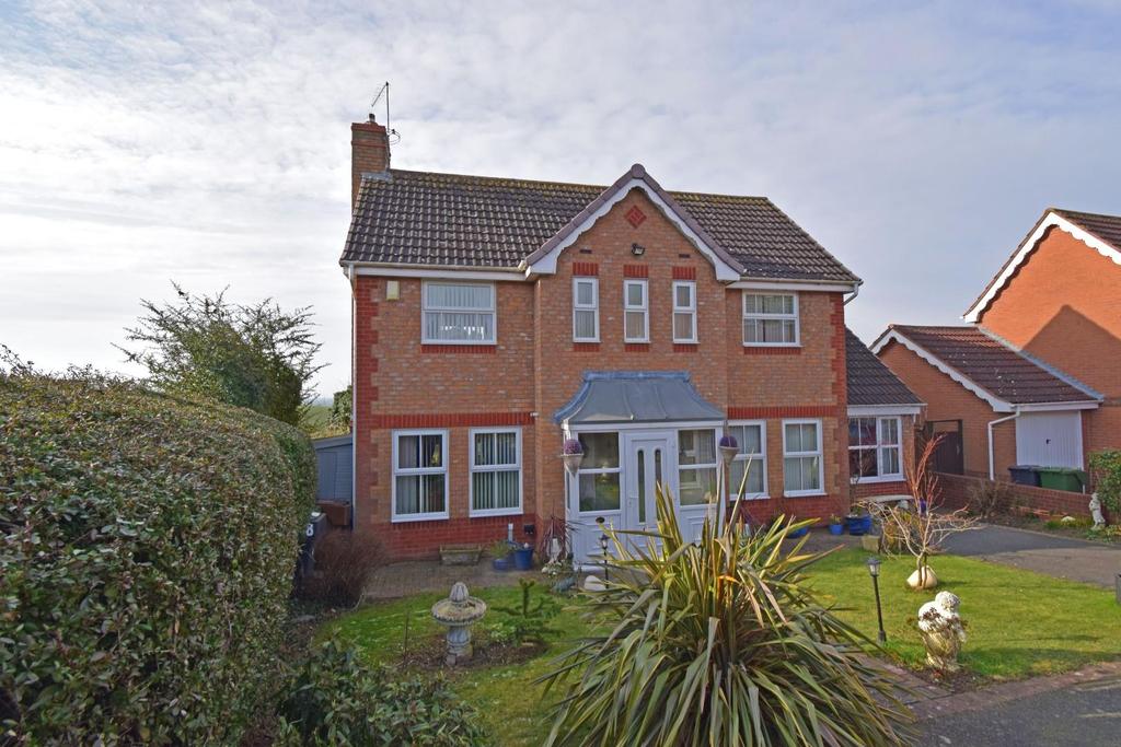 48 Parkstone Avenue, Hilltop... 3 bed detached house £425,000