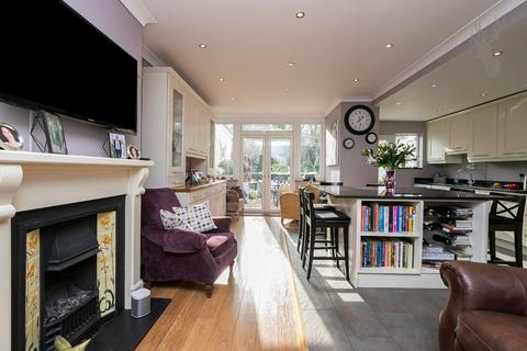 47 Morgan Crescent, Theydon Bois, Epping, CM16 7DU