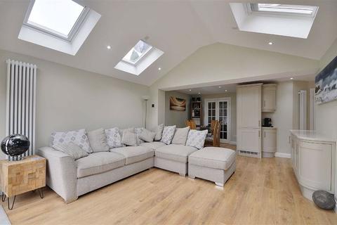 11 Bridgnorth Row, Berkeley Beverborne, Worcester, WR4 0QF