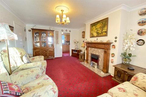 14 Colster Way, Colsterworth, Grantham, NG33 5JT