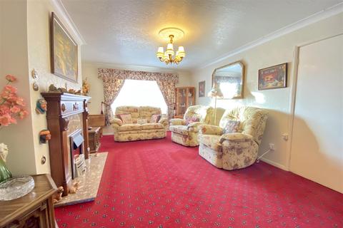 14 Colster Way, Colsterworth, Grantham, NG33 5JT