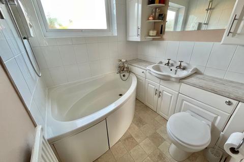 37 Ecton Park Road, Northampton, NN3 5EB