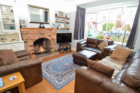 18 Abbots Road, Birmingham, B14 7QD