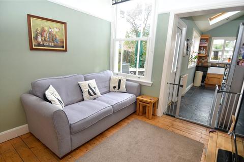 18 Abbots Road, Birmingham, B14 7QD