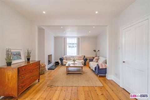 undefined, Fore Street, Topsham