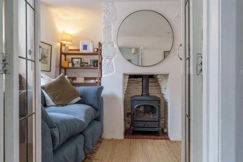 24 Fore Street, Topsham, Exeter, EX3 0HB