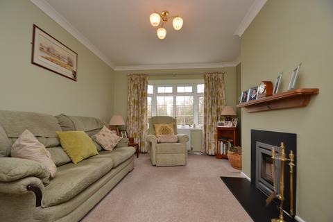 5 Hertford Close, Fordingbridge, SP6 1HG