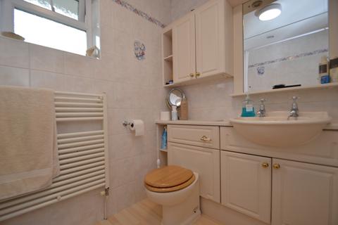5 Hertford Close, Fordingbridge, SP6 1HG