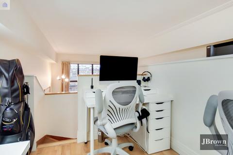 Flat 34, 1 Prescot Street, London, E1 8RJ