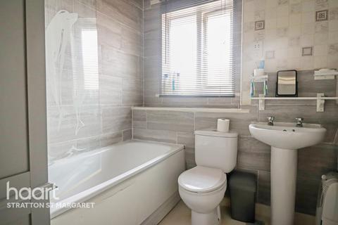 25 Bilborough Drive, Swindon, SN3 2GZ