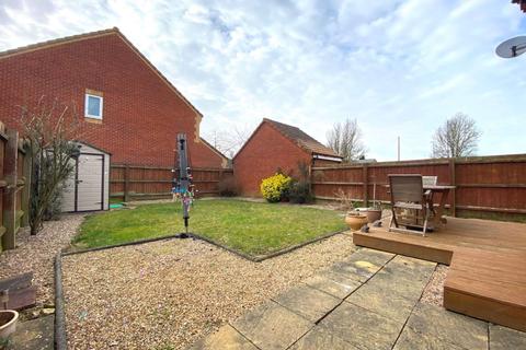 16 Millside Close, Northampton, NN2 7TR