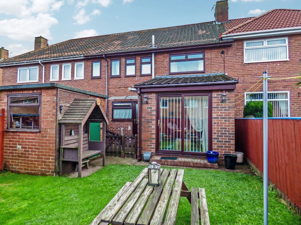 Springwell Road, Wrekenton, Gateshead, Tyne and Wear, NE9 7AA 3 bed