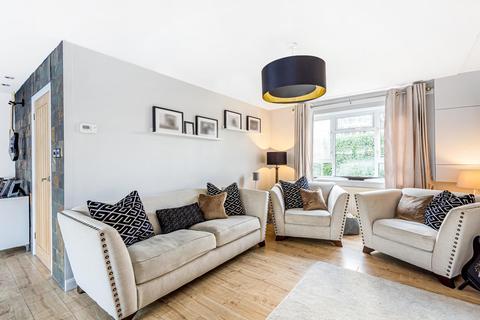 5 Oakfields, Walliswood, Dorking, RH5 5RQ