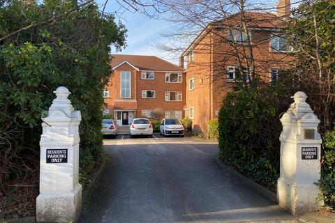 2 bedroom apartment to rent, Ashton Court, Moss Lane, Sale M33