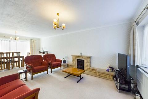 90 Ellingham Road, Hemel Hempstead, HP2 5LL