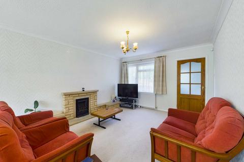 90 Ellingham Road, Hemel Hempstead, HP2 5LL