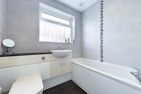 90 Ellingham Road, Hemel Hempstead, HP2 5LL