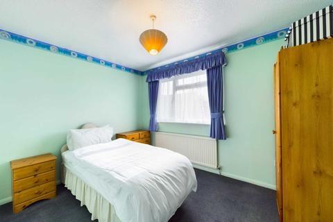 90 Ellingham Road, Hemel Hempstead, HP2 5LL