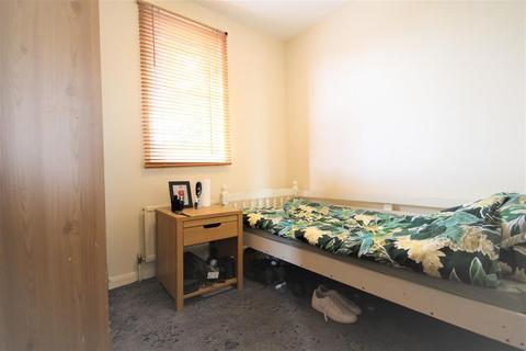 91 Rogers Road, Dagenham, RM10 8JX