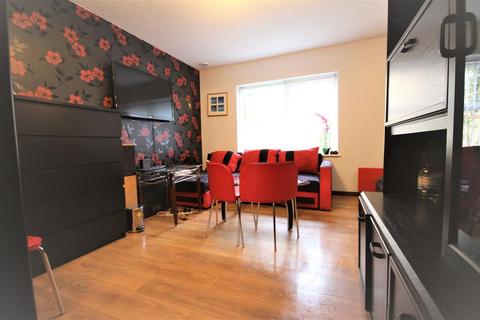 125 Angelica Drive, London, E6 6NT