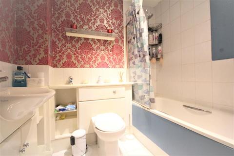 125 Angelica Drive, London, E6 6NT
