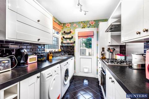 5 Colbrook Avenue, Hayes, UB3 1TG
