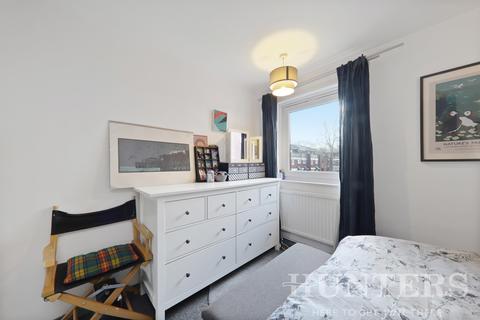 80 Victoria Crescent, London, N15 5LU