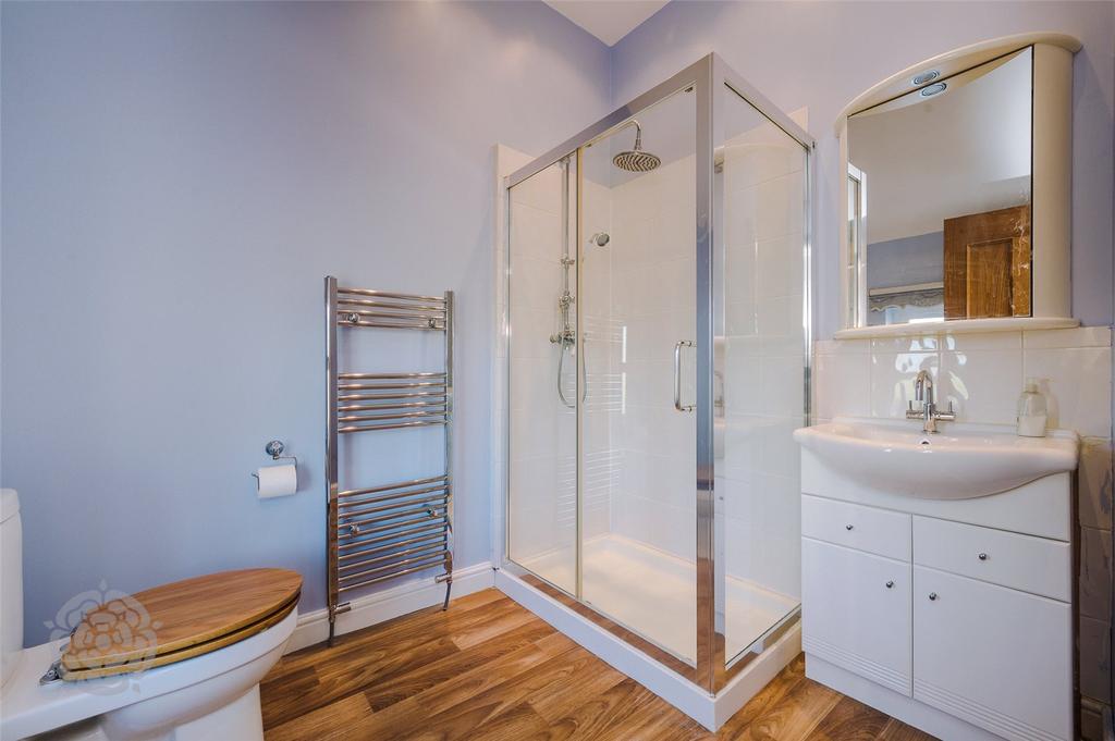 Annexe Shower Room